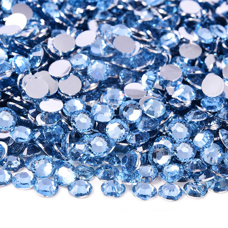 Light Sapphire Resin Rhinestones